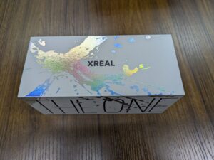 XREAL One ARグラスの箱